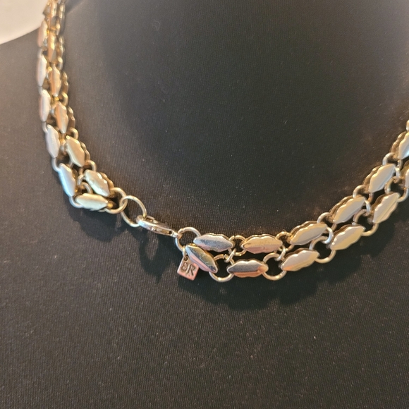 Necklace - Picture 3 of 3